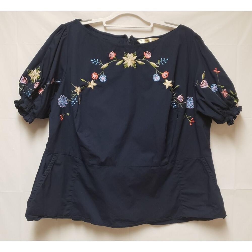 Wayward Fancies Navy Blue Flower Vine Embroidered Top 98% Cotton 2% Spandex Size
